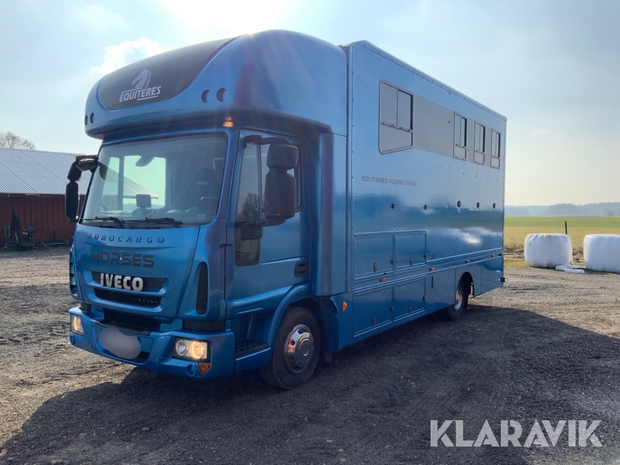 Hästlastbil Iveco ML80E18/P plats för 3 hästar samt bodel