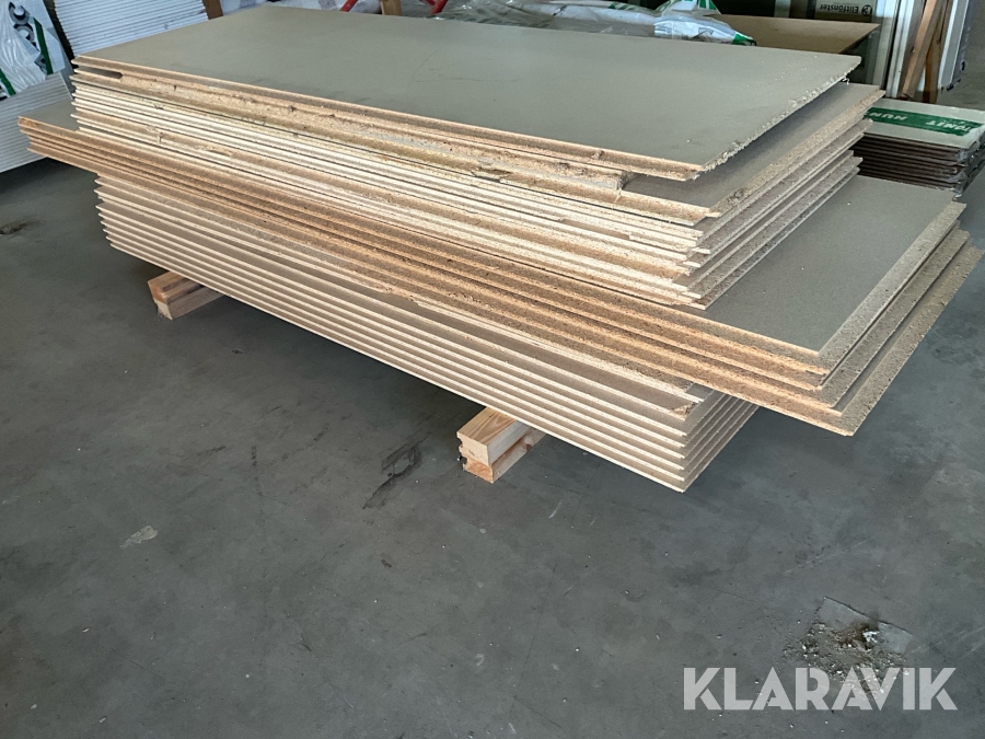 Spånskivor Forestia Golv standard 1800/2400x600x22 mm, 21 st (17+4)