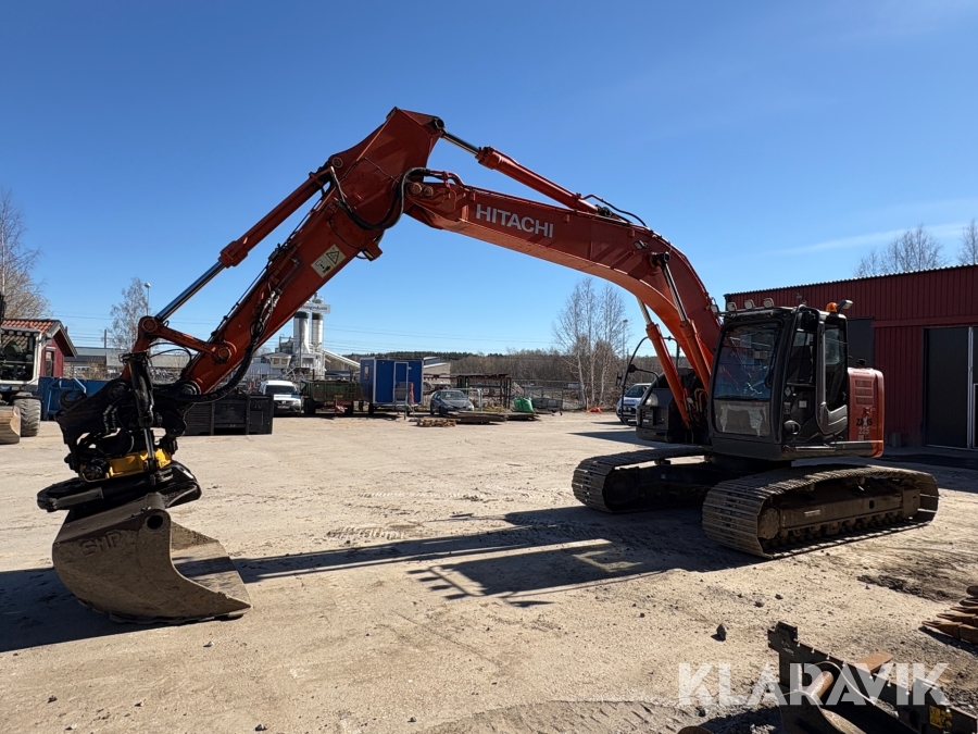 Bandgrävare Hitachi ZX 225 US LC-3