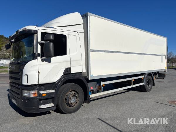 Lastbil Scania P230 4x2 med bakgavellyft