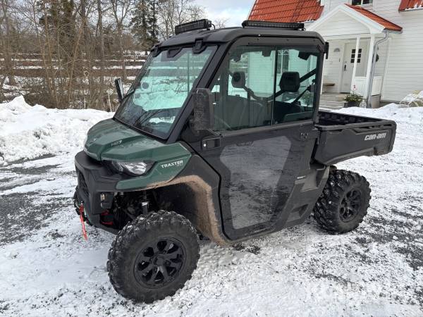 UTV Can-Am Traxter HD7