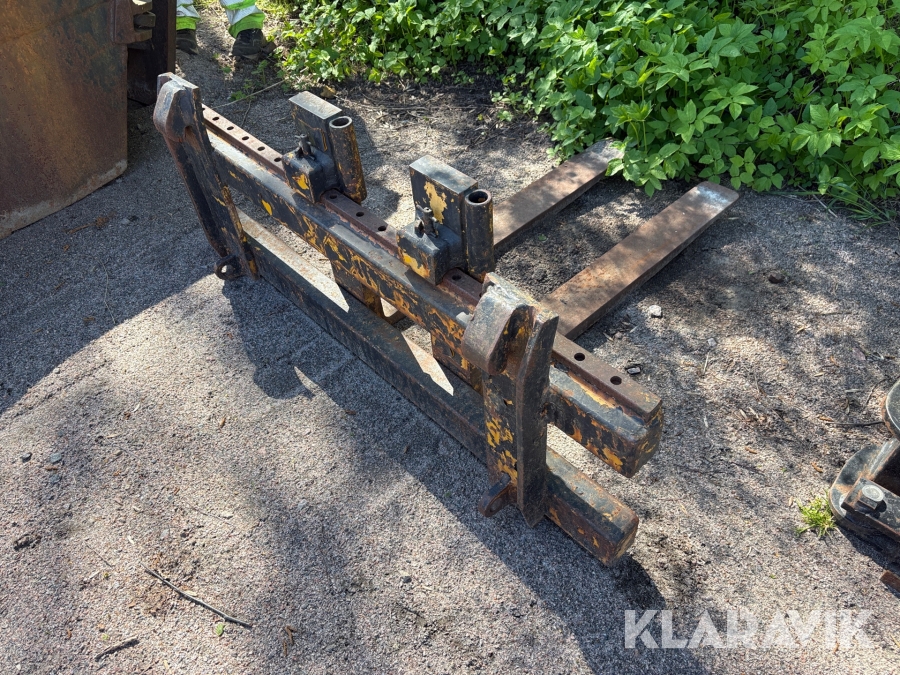 Pallgafflar med lilla bm-fäste