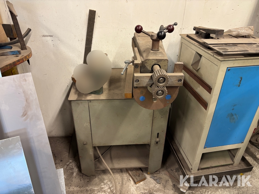 Sickmaskin Belano 1211 med trissor