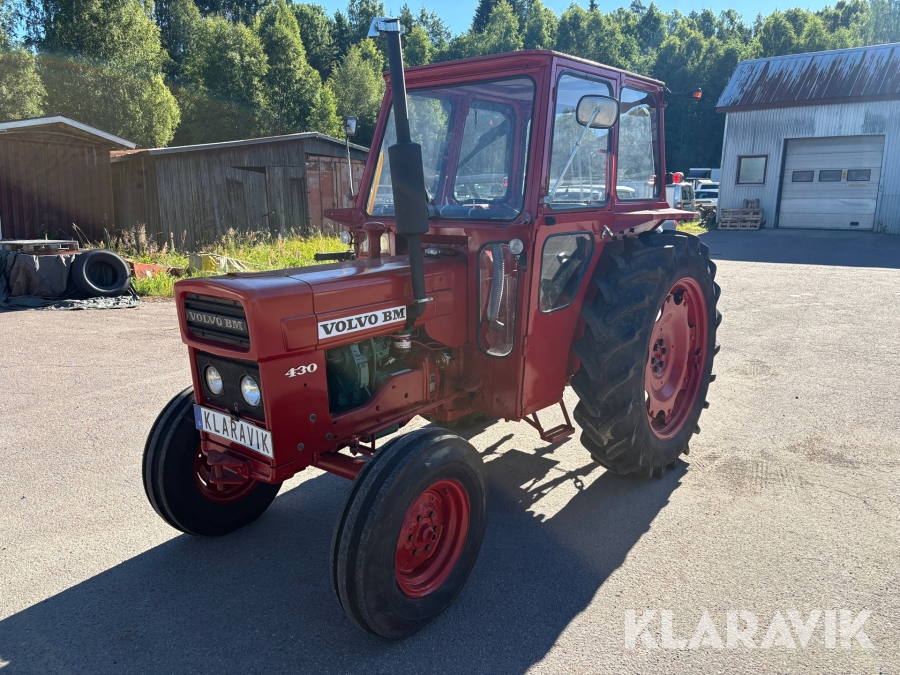 Traktor Volvo BM T 430
