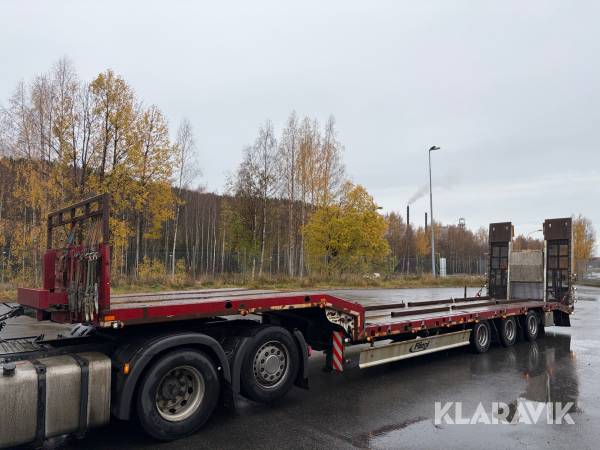 3-axlig maskintrailer Fliegl