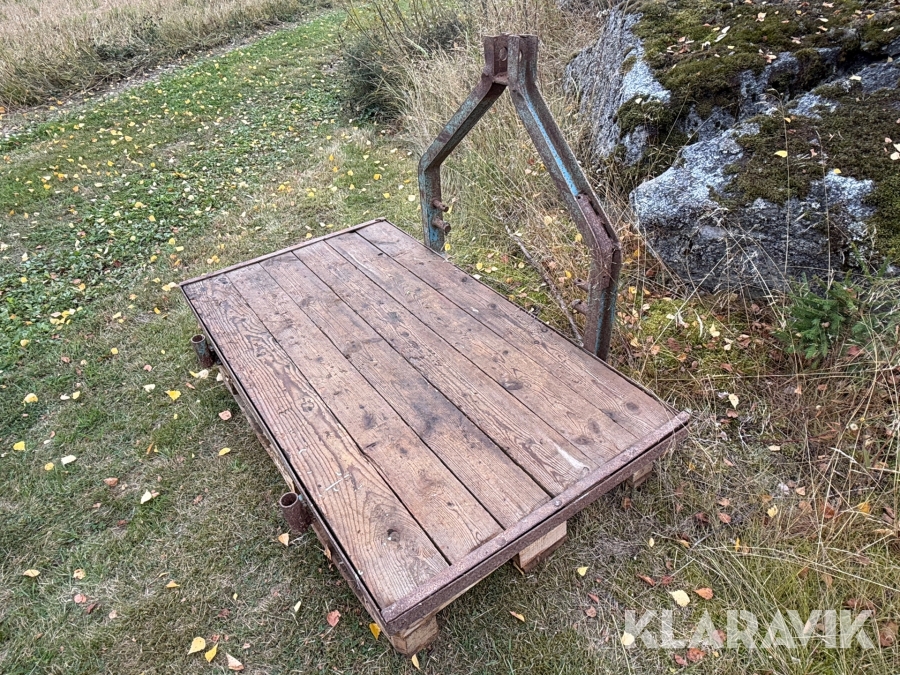 Lyftbord trepunktsfäste