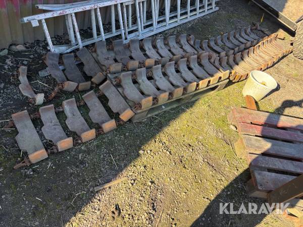 Band & kedjor till kompaktlastare 10-16.5