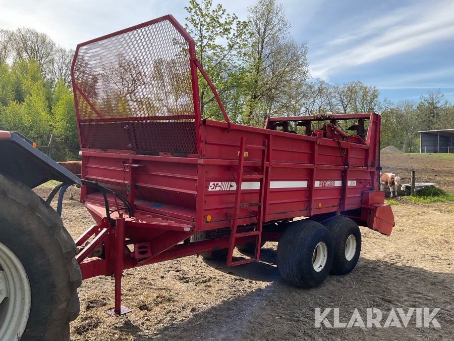 Gödselspridare JF 9500