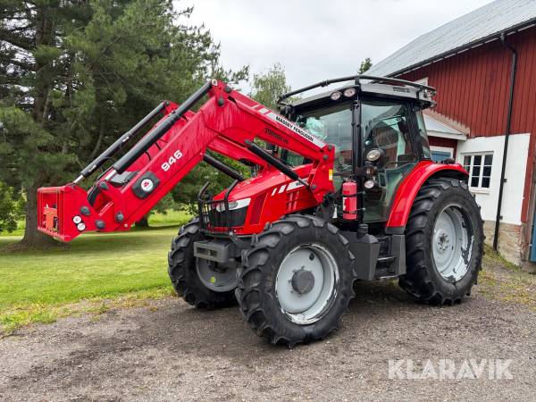 Traktor Massey Ferguson 5610 skogsutrustad med lastare & skopor