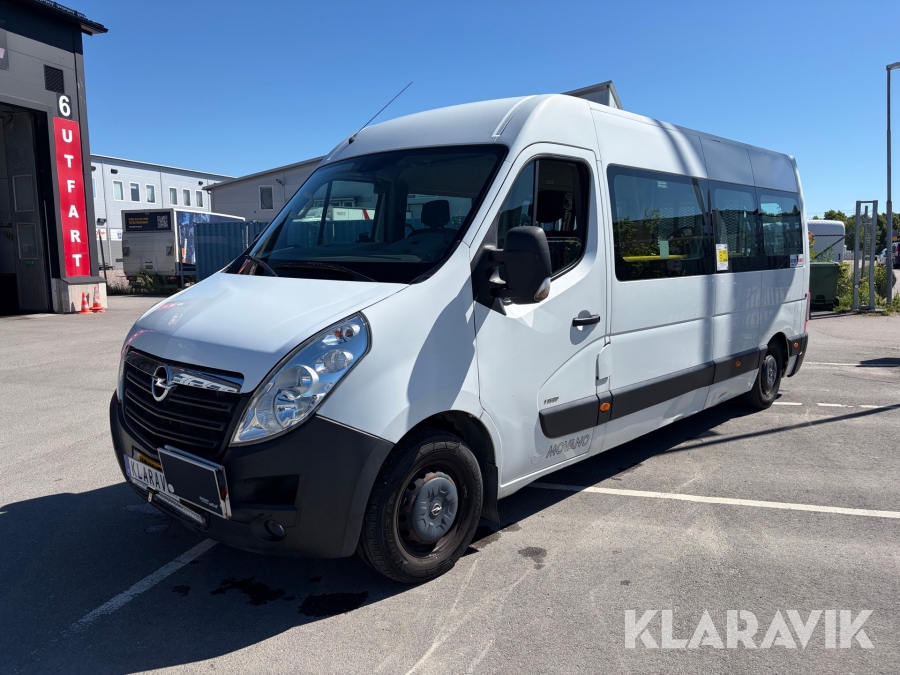 Taxibuss Opel Movano
