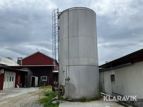 Fodertank ca 50m3 isolerad ståltank