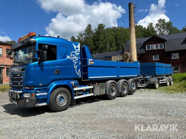 Lastbil Scania R580 slangkasett med tippbart släp