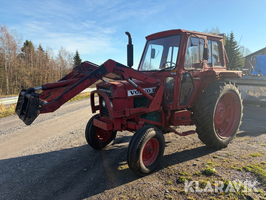 Veterantraktor Volvo BM T 500 med lastare