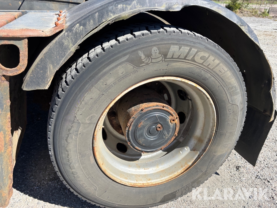 Terminallastbil Kalmar Sisu  Trx-182 AL dragare