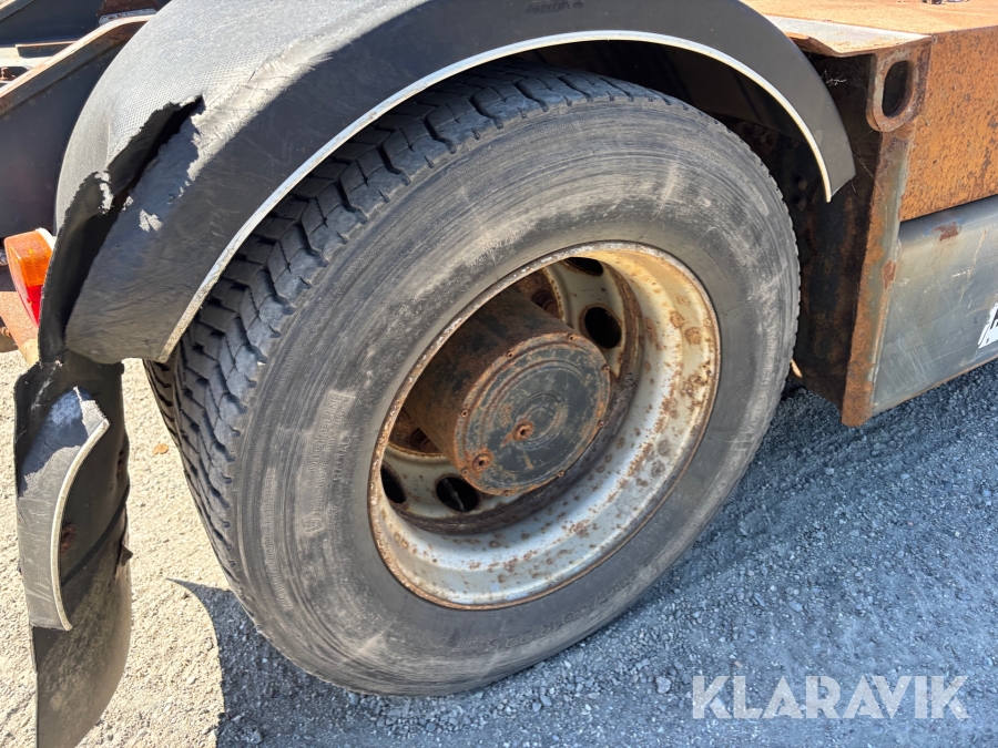 Terminallastbil Kalmar Sisu  Trx-182 AL dragare