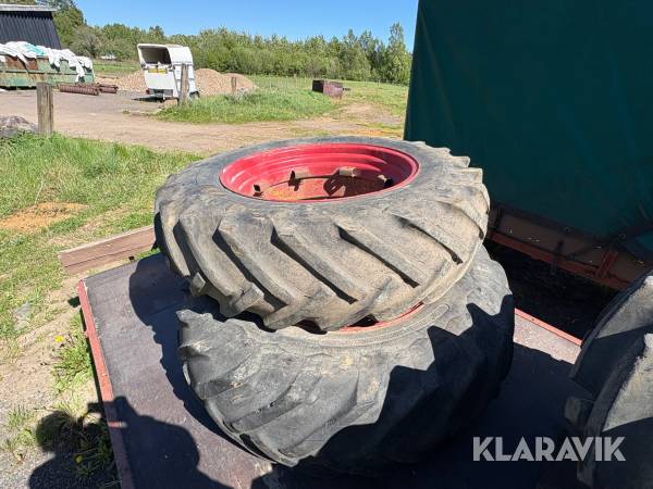 Lantbruksdäck Volvo Goodyear 16.9-14-34