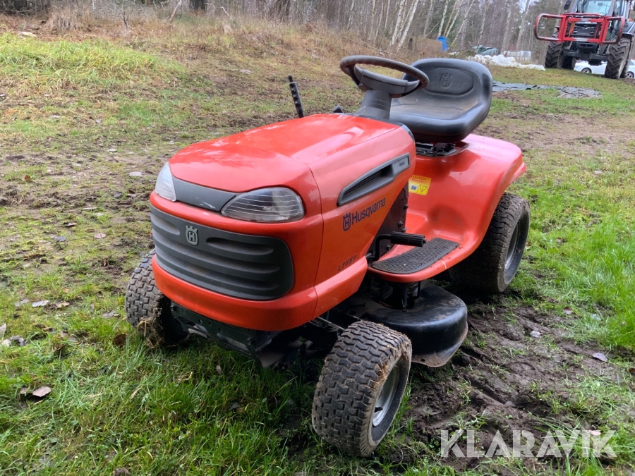 Åkgräsklippare Husqvarna LT151