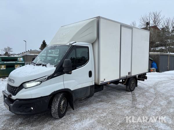 Lätt lastbil Iveco Daily 35-160 Hi Matic med bakgavellyft 156hk, 2020