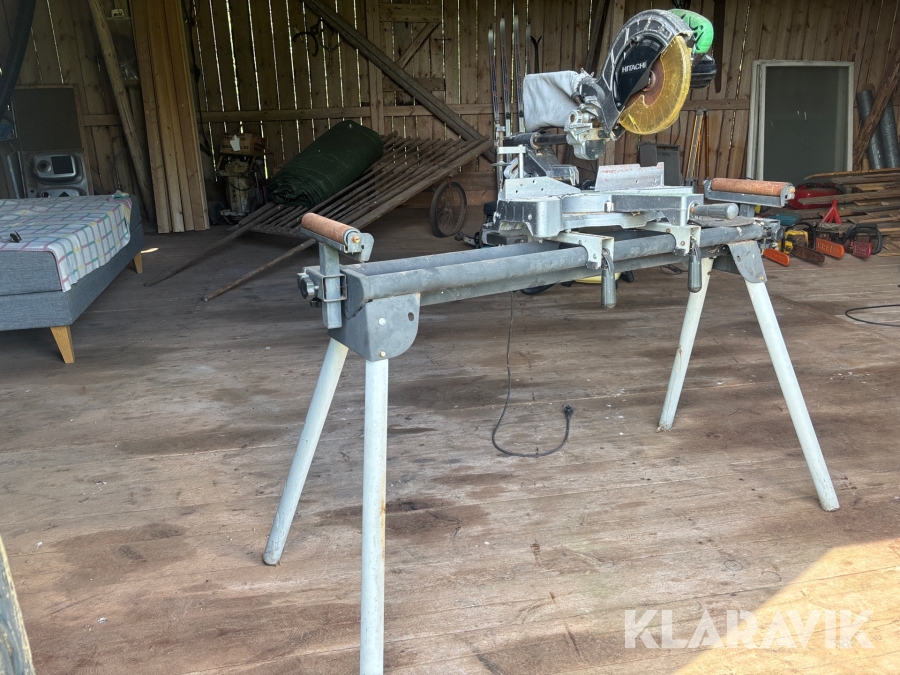 Kap/Gersåg Hitachi C 8FSE på stativ