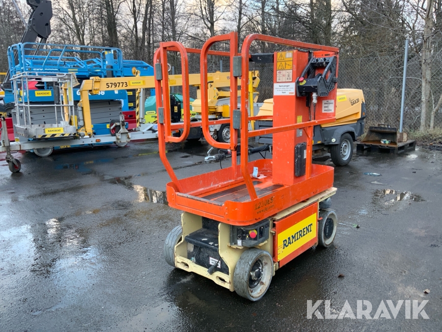 Pelarlift JLG 1230 ES