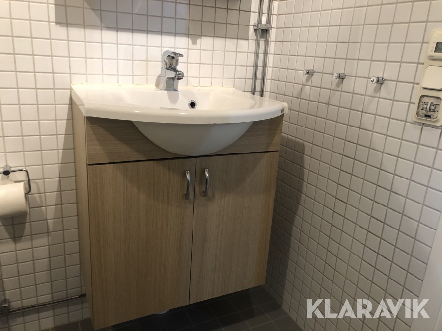 Handfat med kommod Vedum