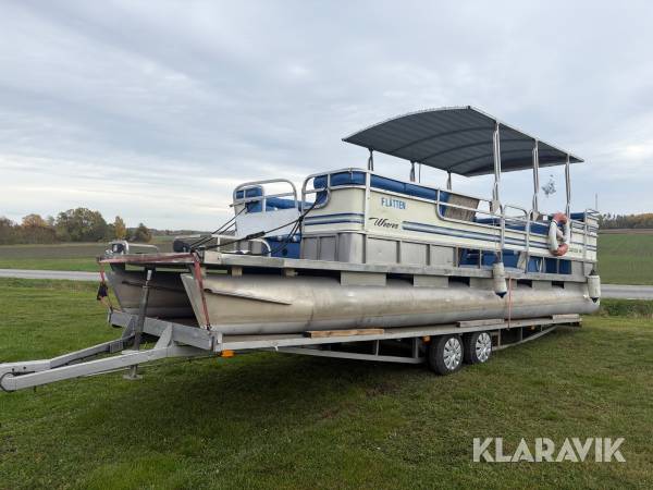 Motorflotte Weeres Sun deck 280