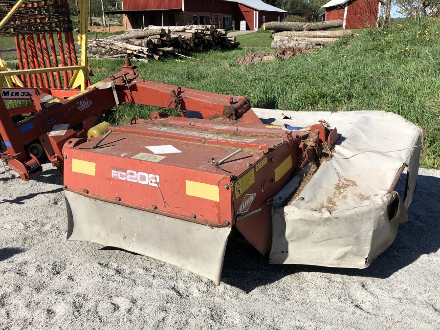 Slåtterkross KUHN FC202