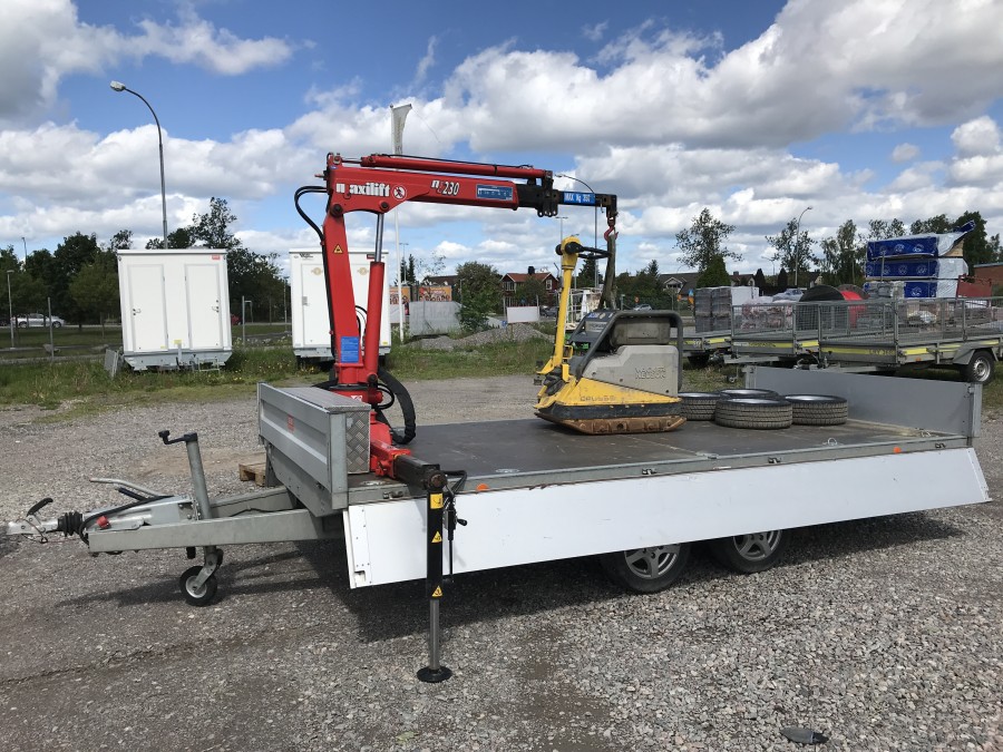 Westbay trailer 3500kg med kran