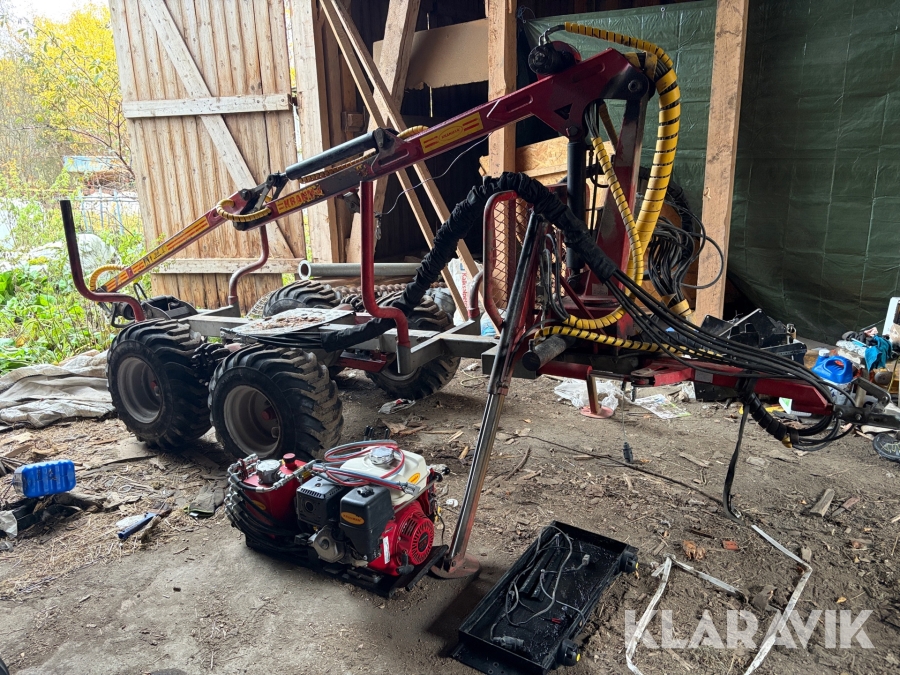 ATV-skogsvagn med kran Kranman