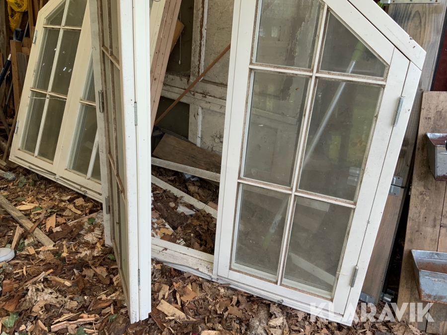 Gavelfönster 1st höger och 1st vänster