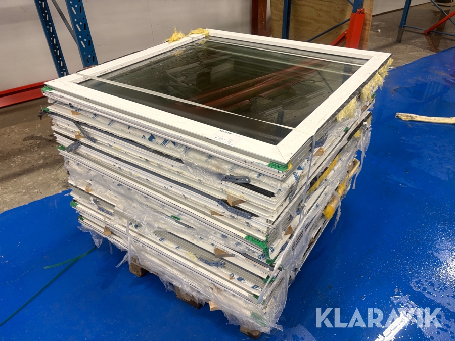 Plastfönster Salamander 8 st