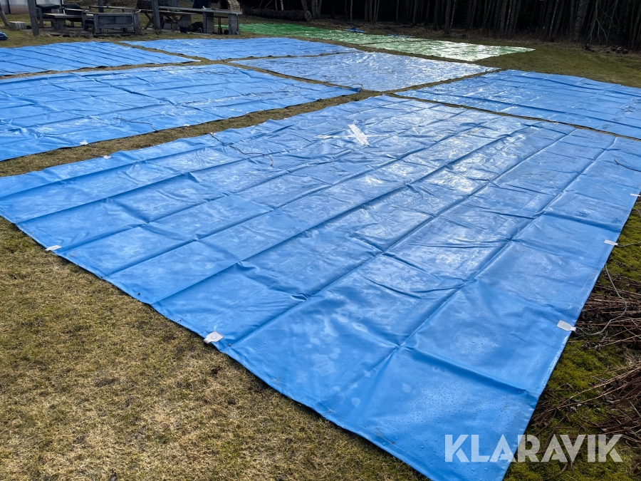 Presenningar 10st Ca 4,4 x 6,9m + 10st lättpresenningar