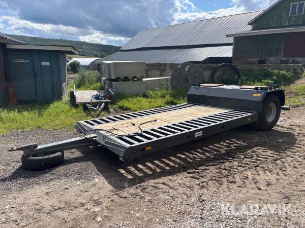 Maskintrailer Dinapolis LL10