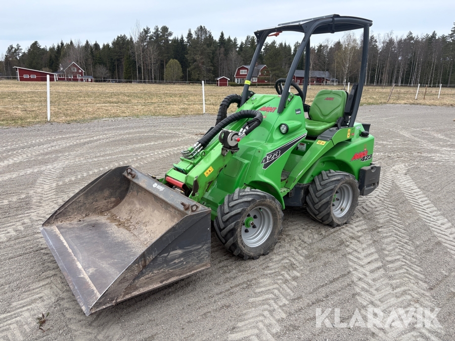 Kompaktlastare Avant 423