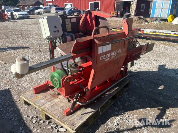 Kombi vedkompressor Trejon Profi 700 TR/EL och transportband