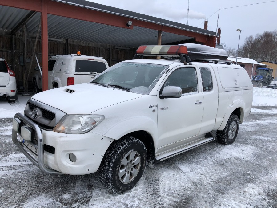 Toyota Hilux X-Cab 4wd -09