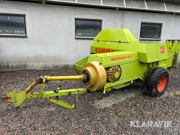 Småbalspress Claas Markant 55