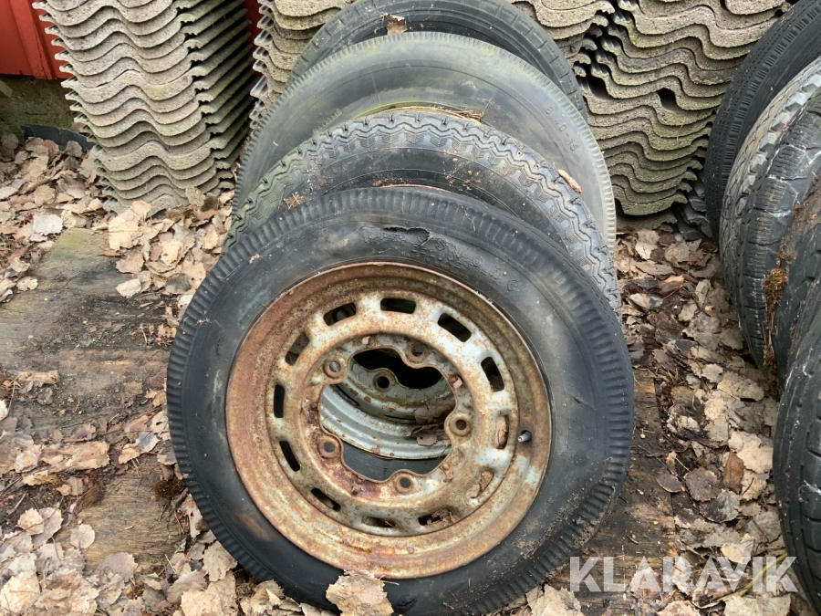 Diverse hjul för veteranbil Volkswagen, Mariestad, Klaravik