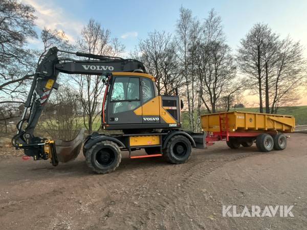 Hjulgrävmaskin Volvo EWR150E med grävsystem och många redskap