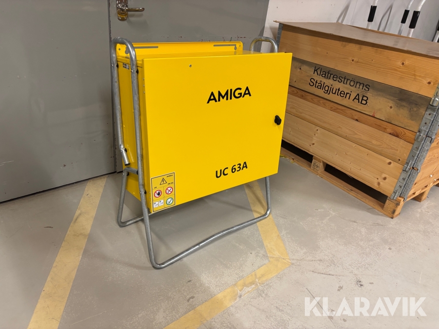 Elcentral Amiga UC63A
