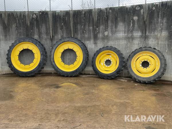 Radodlingshjul BKT 300/95R52 / 270/95R38
