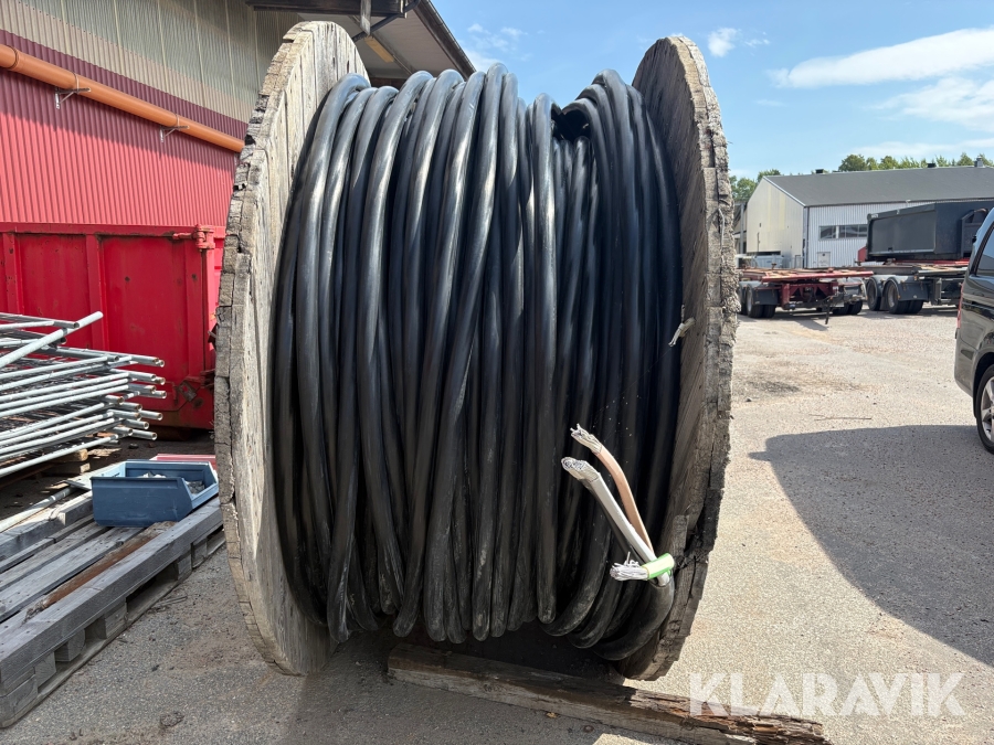 Kabeltrumma med kabel NKT  I  N1XE- AS FLEX  4G240 0.6/1kv
