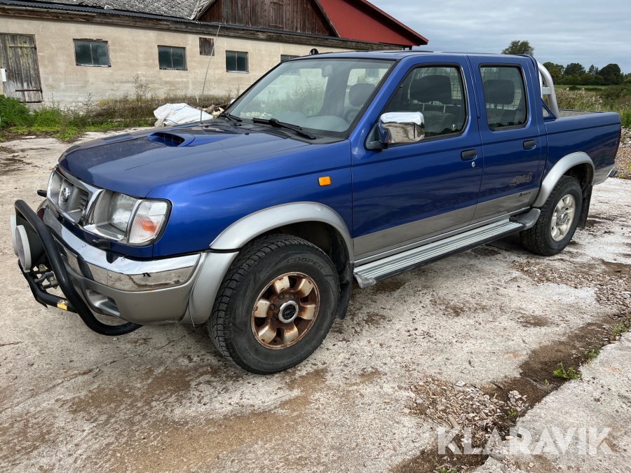 Pickup Nissan Navara King Cab 2.5TD dubbelhytt