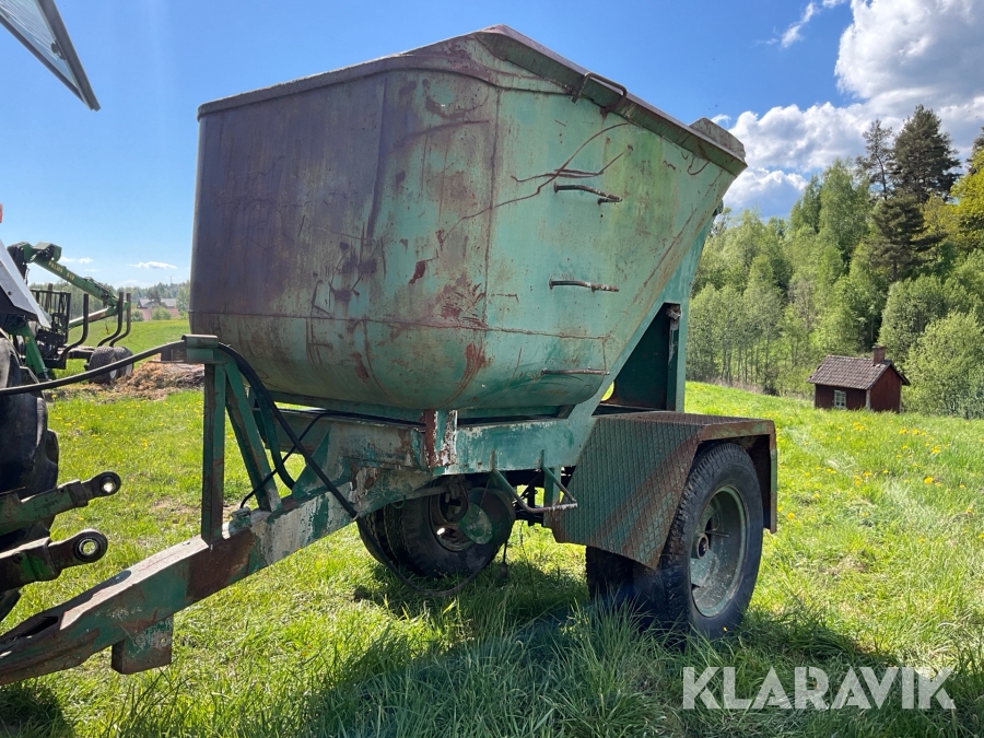 Högtippande betongkärra 3 m3