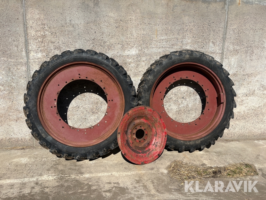 Traktordäck Michelin Bibagrip 3 9.5-44 till Volvo BM 650