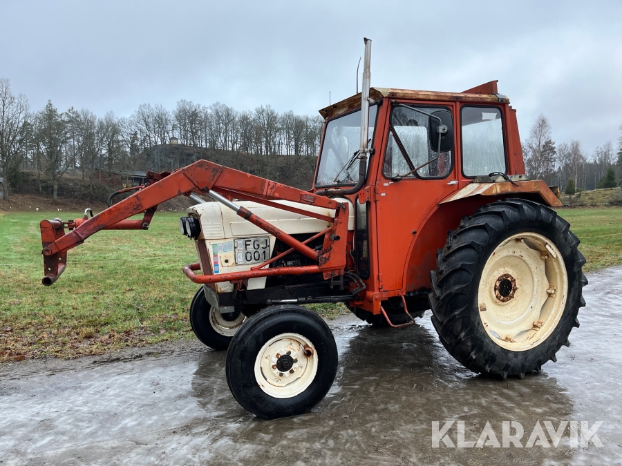 Traktor David Brown 995 med lastare