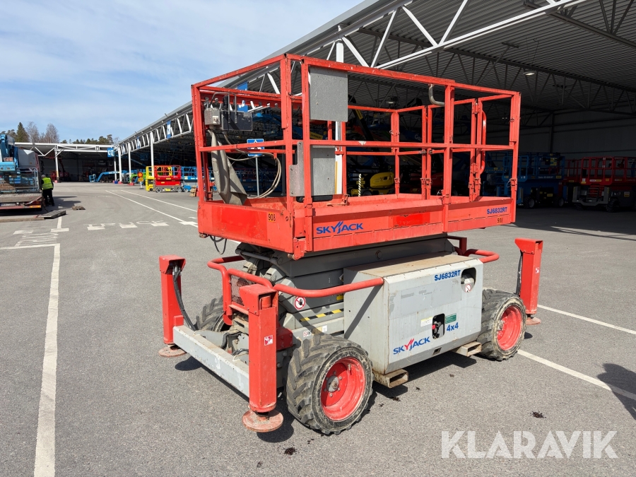 Saxlift Skyjack SJ 6832RT
