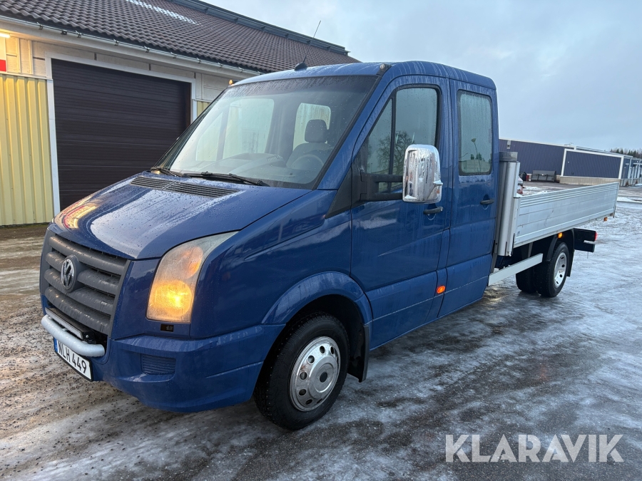 Flakbil Volkswagen Crafter 50 Dubbelhytt lång 6 sits