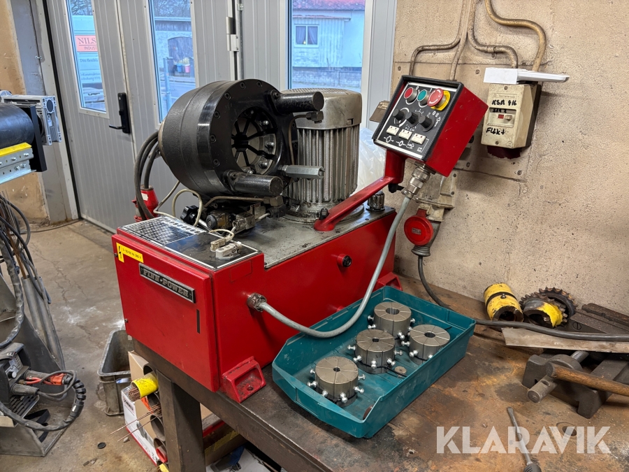 Slangpress Finn-Power P20AE med startautomatik