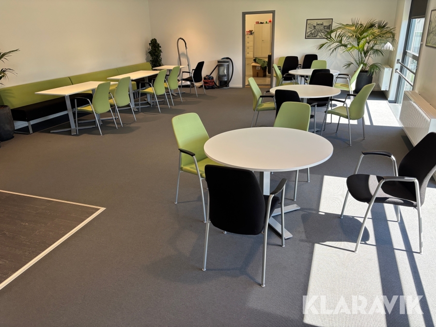 Kontorsmöbler Kinnarps bord, stolar och soffor